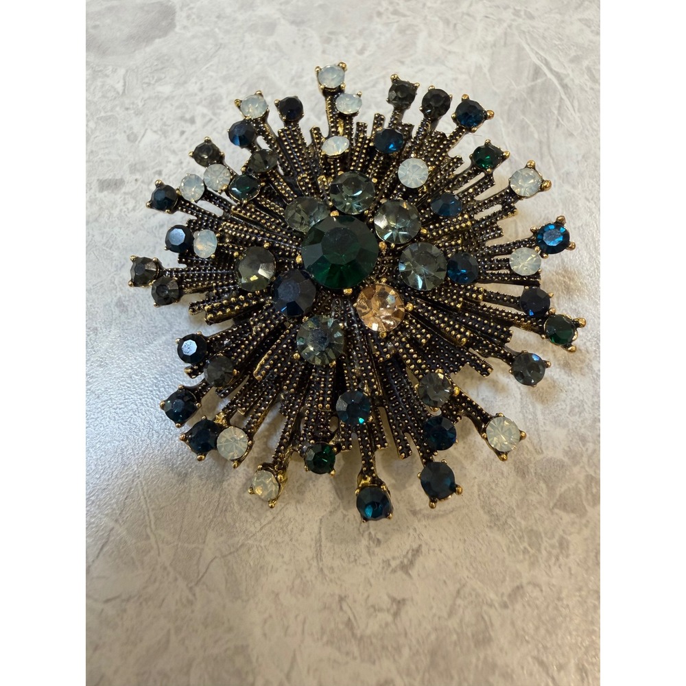 Vintage Style Emerald Green Blue Rhinestone Starburst Brooch Gold Tone Sunburst